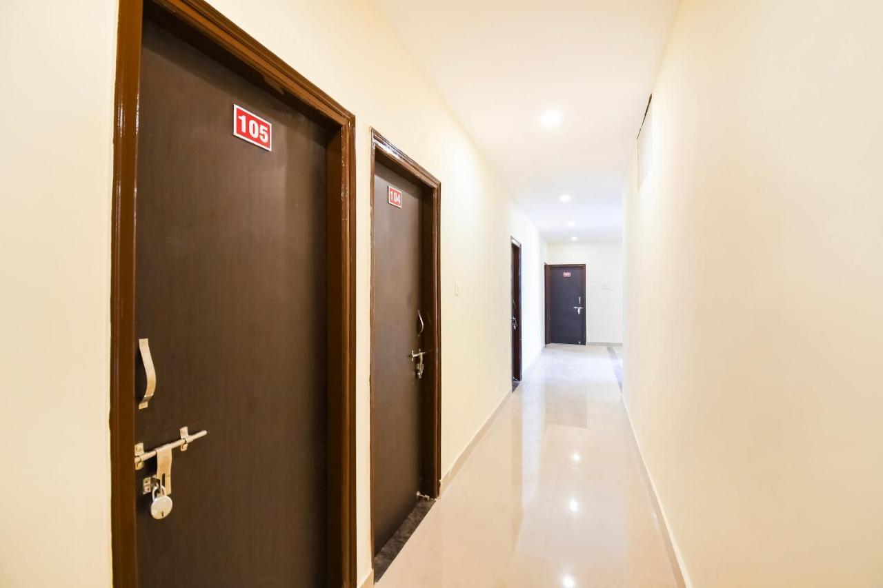 Oyo Flagship 45586 Hotel Airport Inn Raipur  Exterior photo