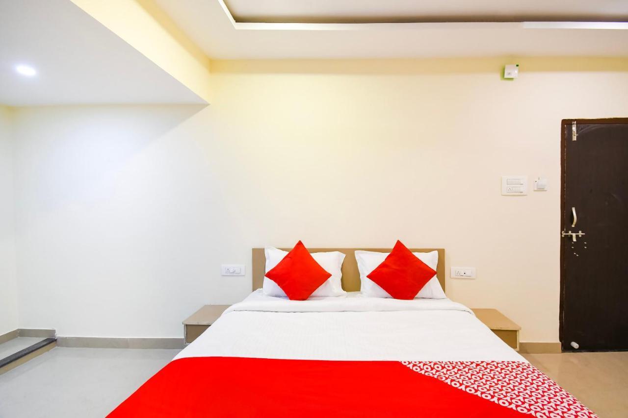 Oyo Flagship 45586 Hotel Airport Inn Raipur  Exterior photo