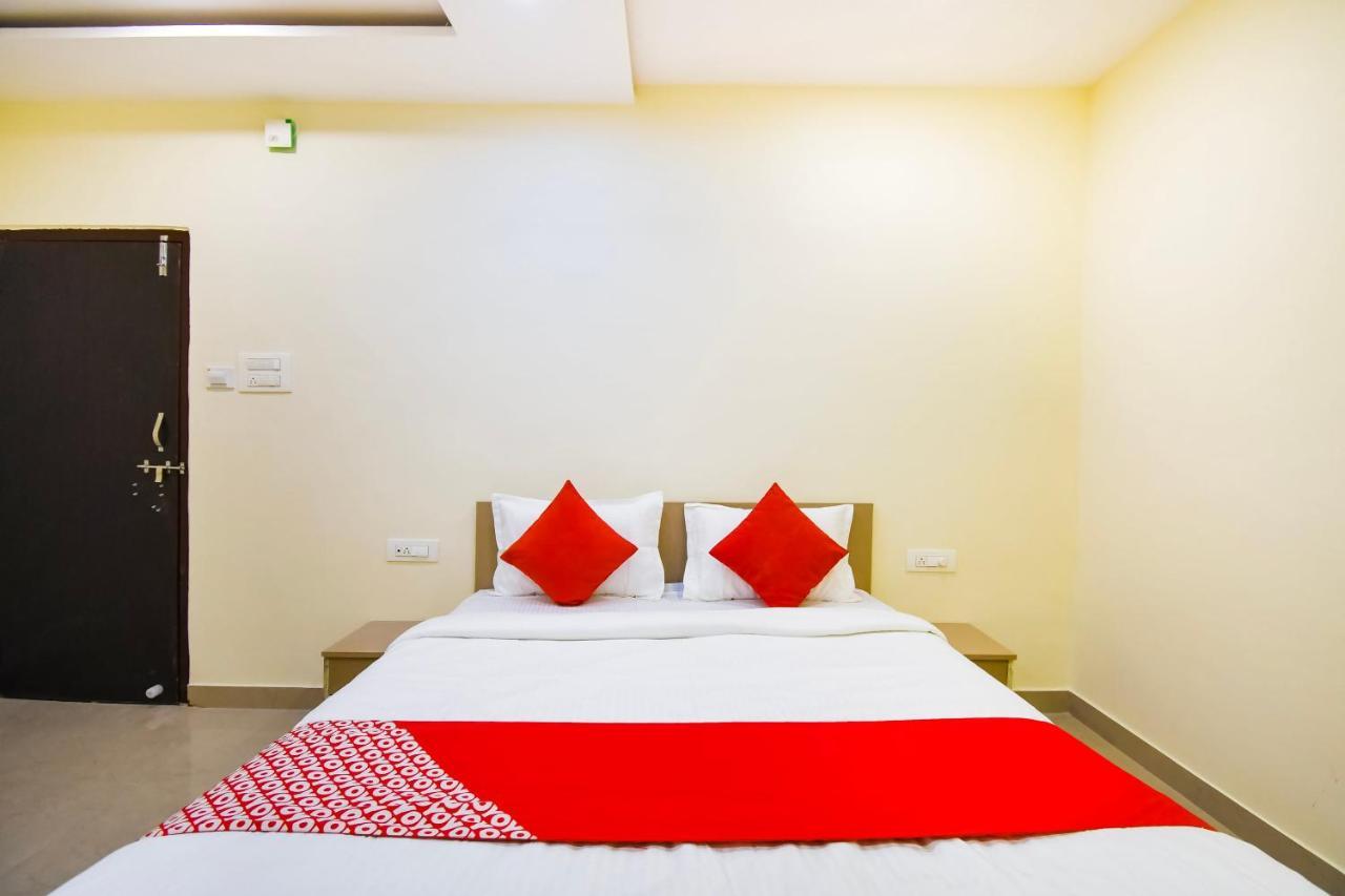 Oyo Flagship 45586 Hotel Airport Inn Raipur  Exterior photo